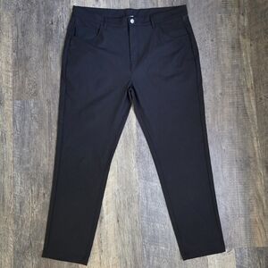 Fabletics Mens The Don 5-Pocket Black Pants (Slim Fit) Size 38x30